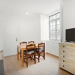 Casa De *