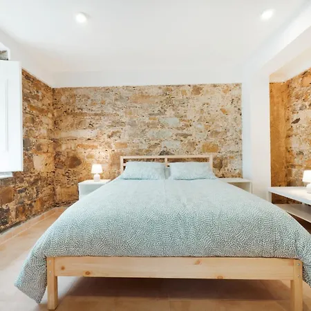 Casa De Appartamento *